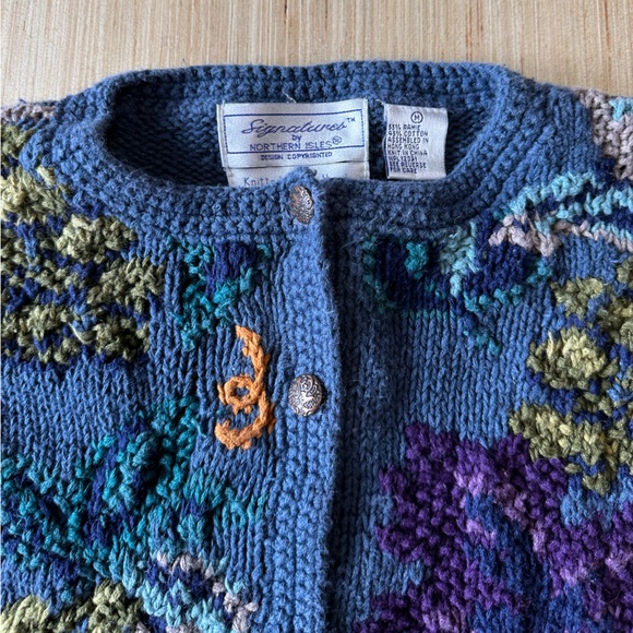RARE! Vintage Hand Knit Cardigan - Picture 3 of 7